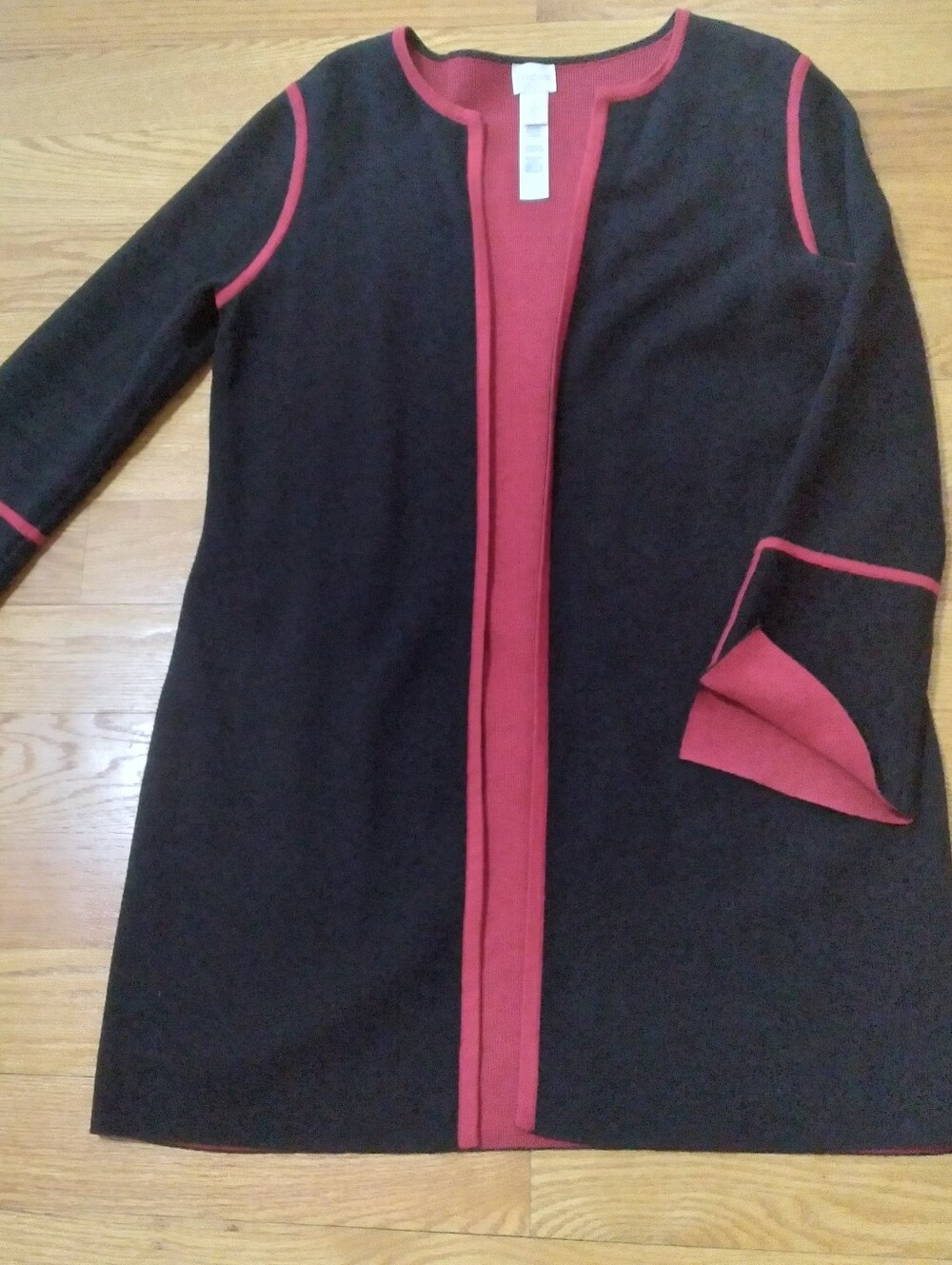 Chico's Size 1 Black And Red Sweater